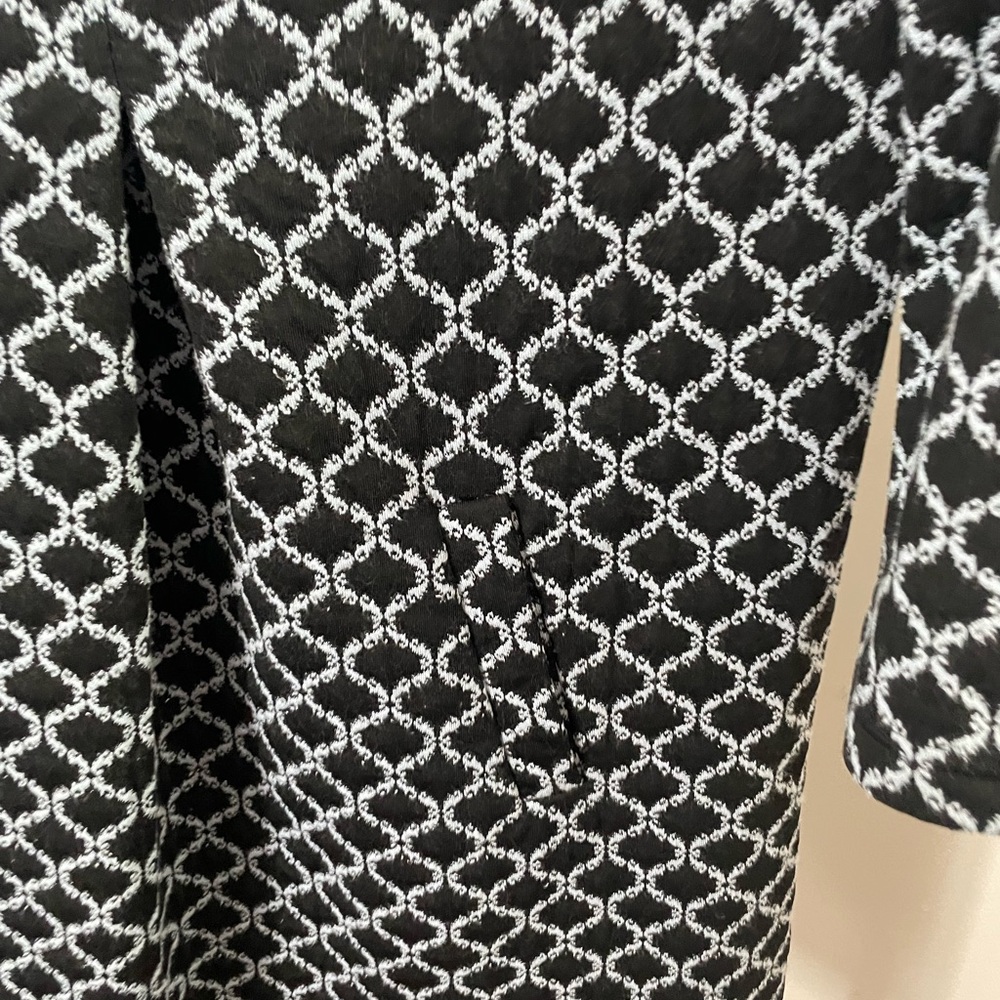 Tyler Boe Womens  Black White Geometric Kim Cowl Neck Pockets Dress Size Sm - Picture 2 of 5